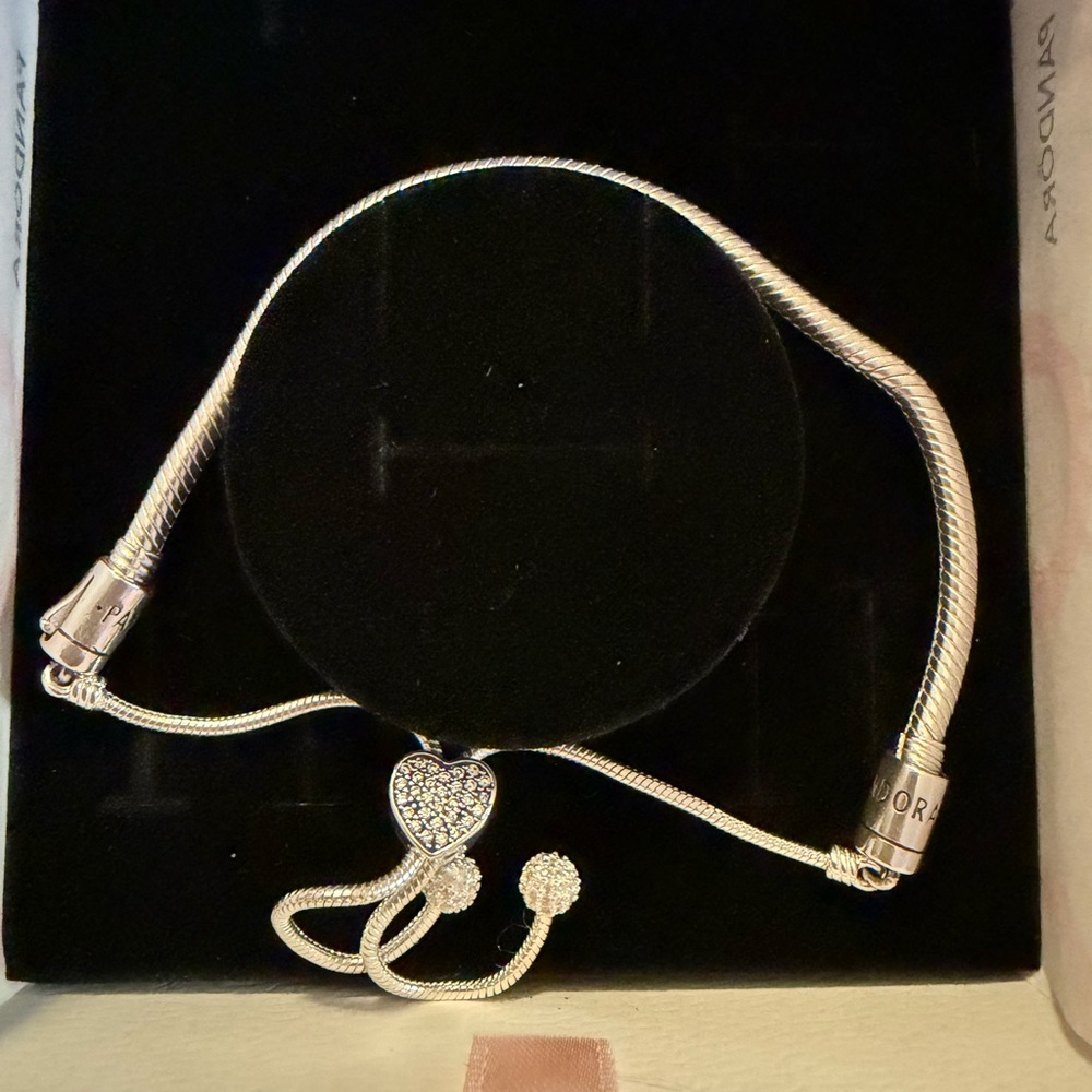 Pandora Silver Heart Charm adjustable Bracelet